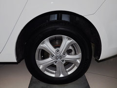 2015款 三厢1.6L 自动 精英型