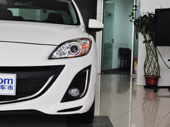 2015款 三厢1.6L 自动 精英型