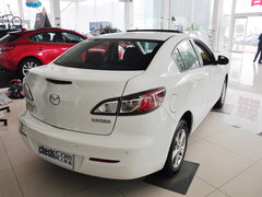 2015款 三厢1.6L 自动 精英型