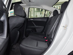 2015款 三厢1.6L 自动 精英型