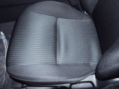 2015款 三厢1.6L 自动 精英型