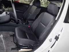 2015款 三厢1.6L 自动 精英型