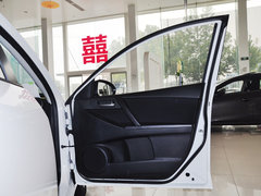 2015款 三厢1.6L 自动 精英型