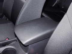 2015款 三厢1.6L 自动 精英型