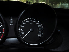2015款 三厢1.6L 自动 精英型