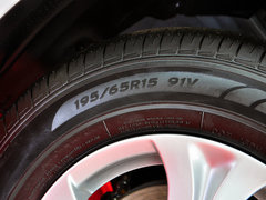 2015款 三厢1.6L 自动 精英型