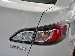 2015款 三厢1.6L 自动 精英型