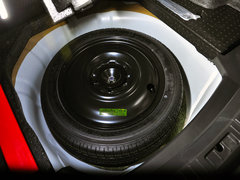 2015款 三厢1.6L 自动 精英型