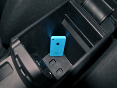2015款 三厢1.6L 自动 精英型