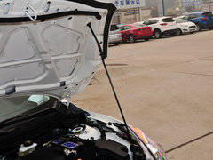 2015款 两厢 1.6L 自动 精英型