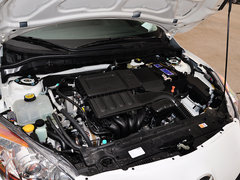 2015款 两厢 1.6L 自动 精英型