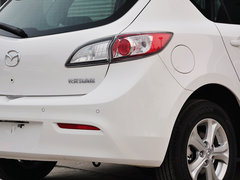 2015款 两厢 1.6L 自动 精英型