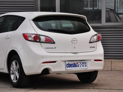 2015款 两厢 1.6L 自动 精英型