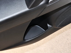 2015款 两厢 1.6L 自动 精英型