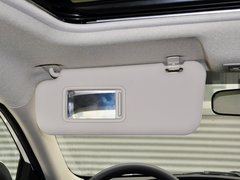 2015款 两厢 1.6L 自动 精英型