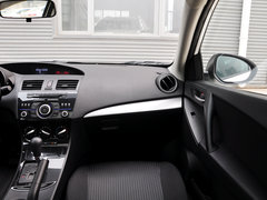 2015款 两厢 1.6L 自动 精英型