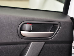 2015款 两厢 1.6L 自动 精英型