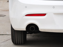 2015款 两厢 1.6L 自动 精英型