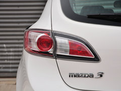 2015款 两厢 1.6L 自动 精英型