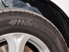 2015款 两厢 1.6L 自动 精英型