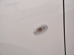 2015款 两厢 1.6L 自动 精英型