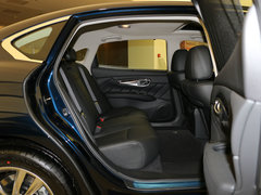 2015款 Q70S 基本型
