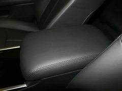 英菲尼迪Q70 2015款 Q70S 基本型