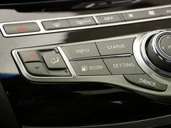 英菲尼迪Q70 2015款 Q70S 基本型