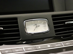 英菲尼迪Q70 2015款 Q70S 基本型