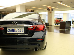2015款 Q70S 基本型