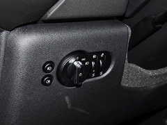 2015款 1.5T COOPER Fun 五门版
