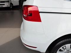 2014款 2.0TSI DCT 标配型 7座