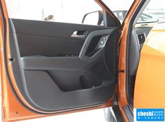 2015款 1.6L 自动 两驱尊贵型 DLX 5座
