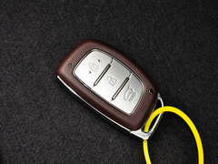 2015款 1.6L 自动 两驱智能型 GLS 5座