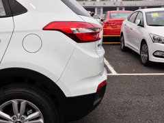 2015款 1.6L 手动 两驱时尚型 GS 5座