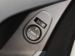 2015款 1.6L 手动 两驱时尚型 GS 5座