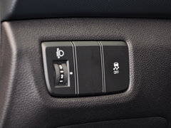 2015款 1.6L 手动 两驱时尚型 GS 5座