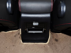 2015款 2.0T 手动 四驱精英型