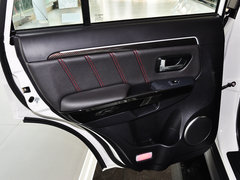 2015款 2.0T 手动 四驱精英型