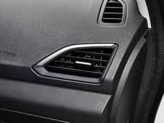 2015款 1.5T 自动 豪华型