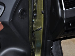 2015款 1.8T 自动 两驱豪华版