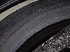 2015款 1.8T 自动 两驱豪华版