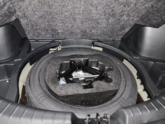 2015款 1.8T 自动 两驱豪华版