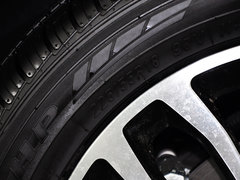 2015款 1.8T 自动 两驱豪华版