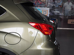 2015款 1.8T 自动 两驱豪华版