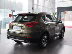 2015款 1.8T 自动 两驱豪华版