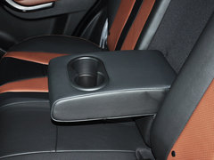 2015款 1.8T 自动 两驱豪华版