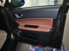 2015款 1.8T 自动 两驱豪华版