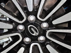 2015款 1.8T 自动 两驱豪华版