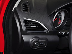 2015款 1.4TGI 自动 豪华版